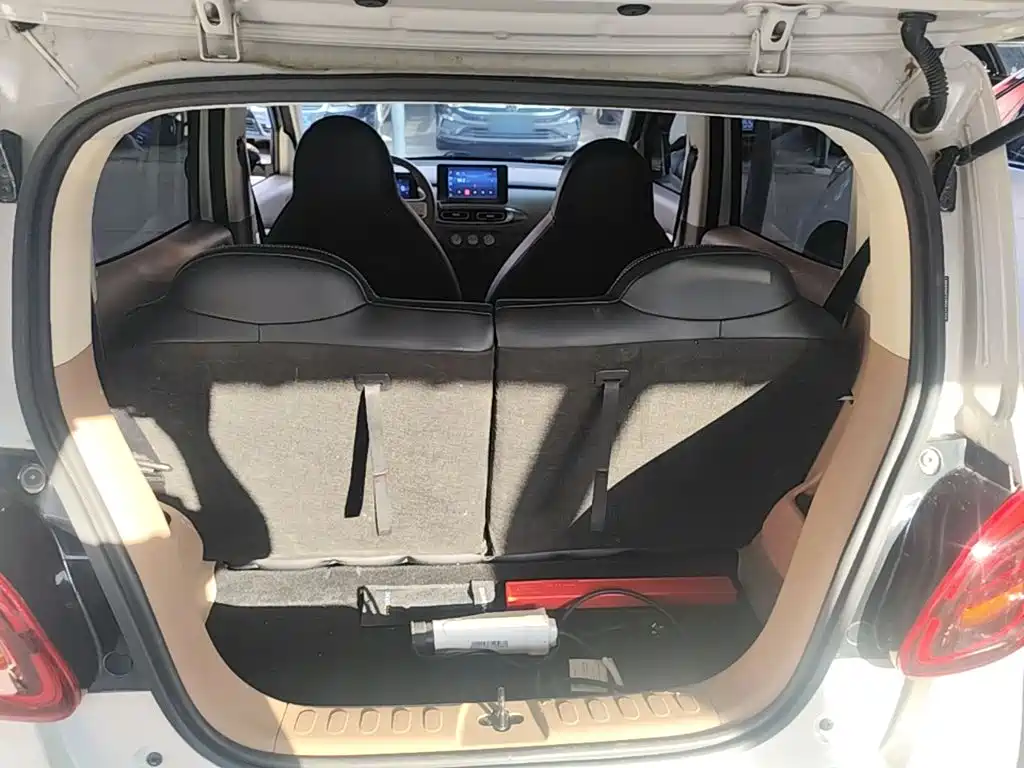 Wuling MINIEV — миниатюра 19