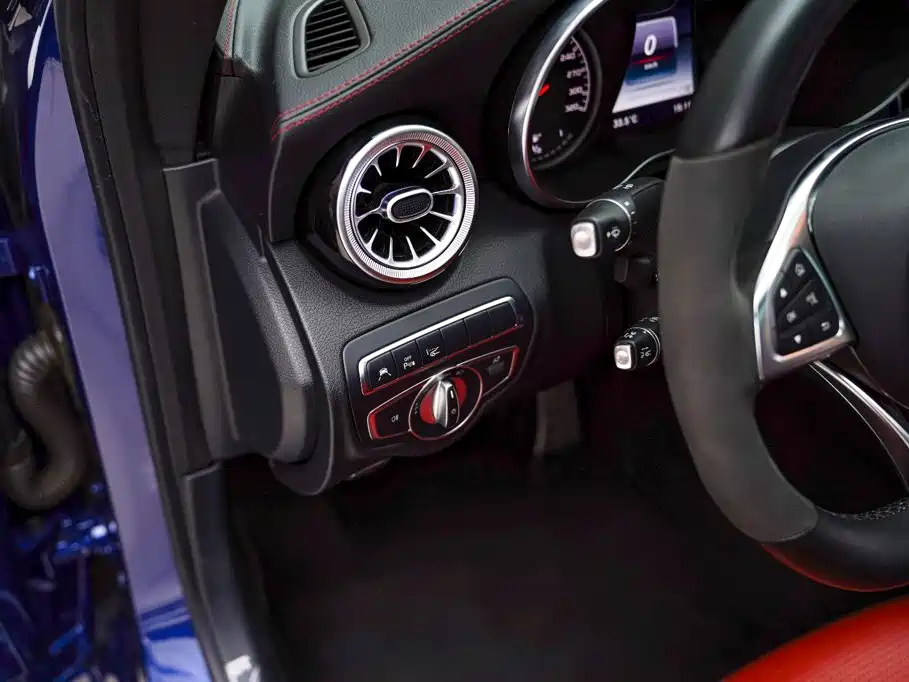 Mercedes-Benz C-Class AMG — миниатюра 7