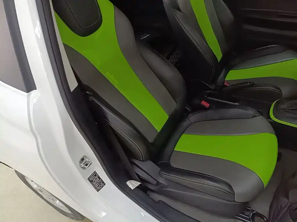 Roewe Clever — миниатюра 25
