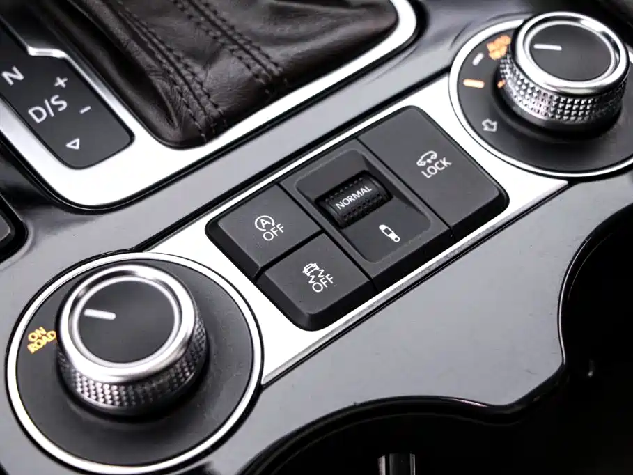 Volkswagen Touareg — миниатюра 11