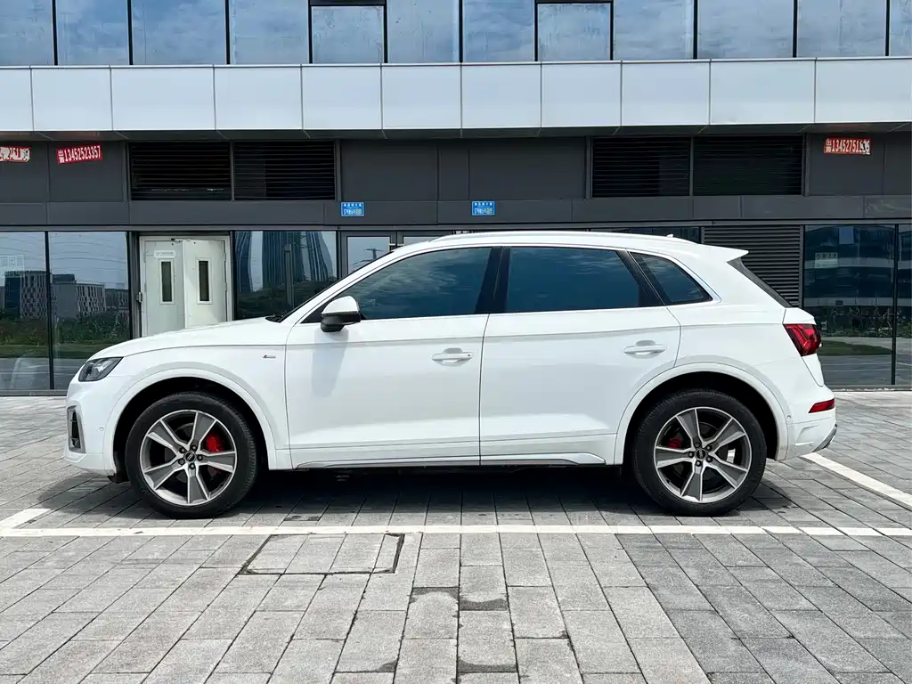Audi Q5L — миниатюра 4