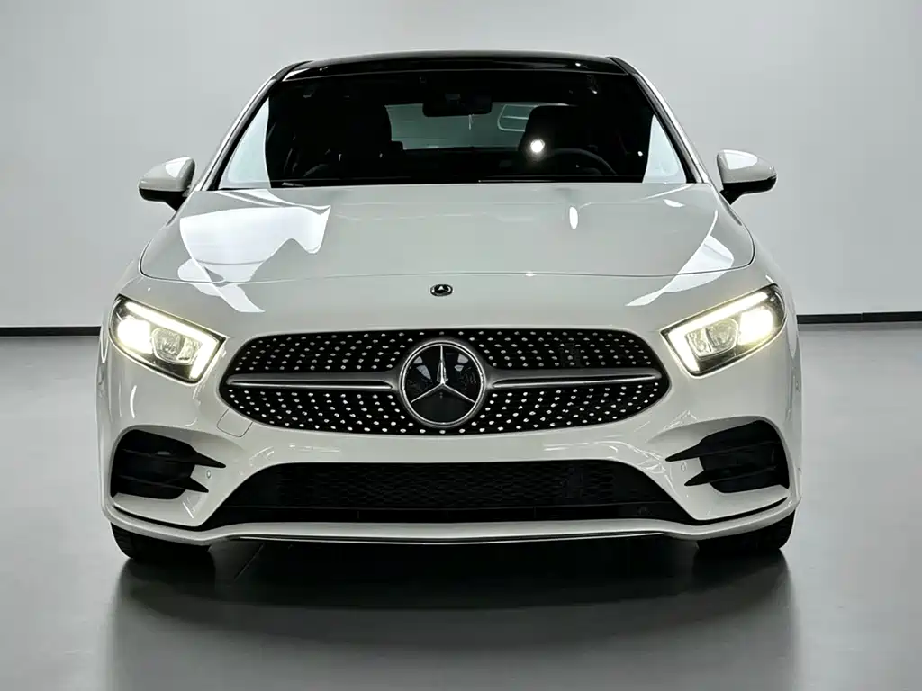 Mercedes-Benz A-Class — миниатюра 2