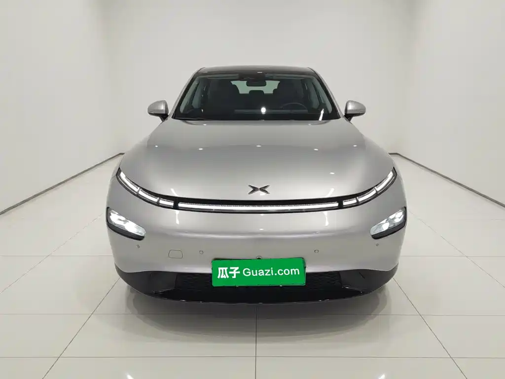 XPeng P7 — миниатюра 2