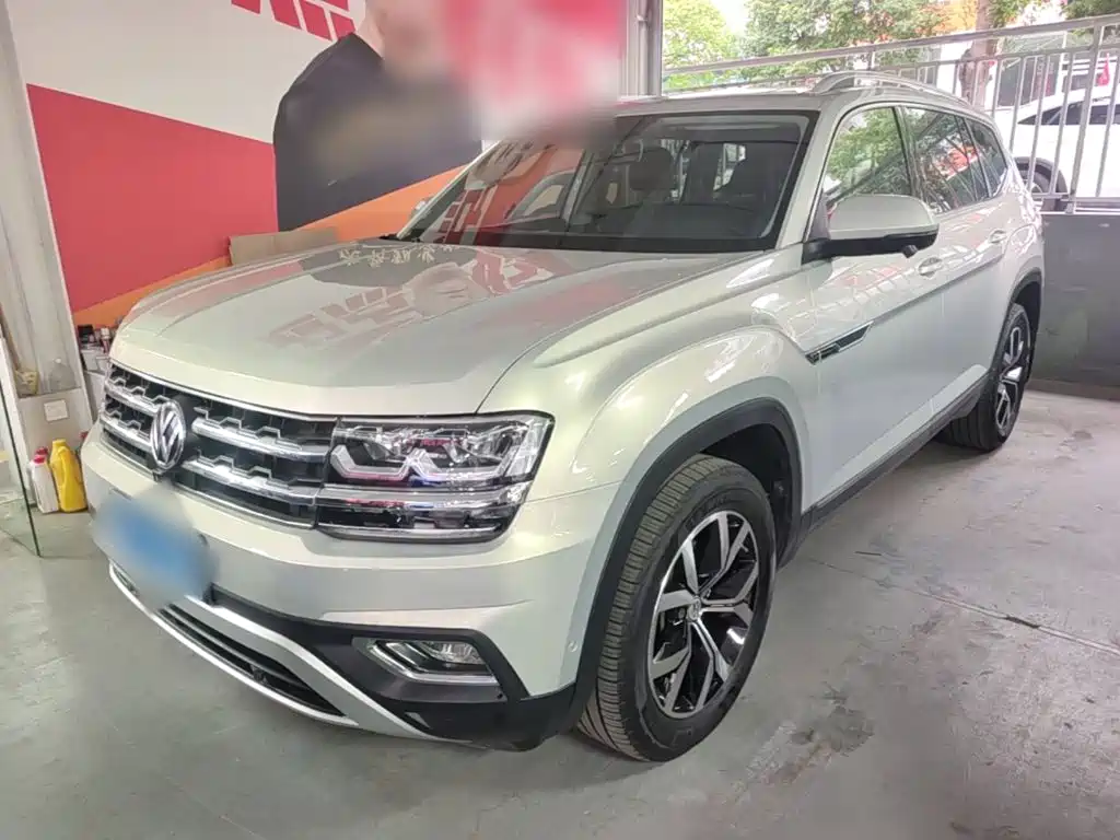 Volkswagen Teramont — миниатюра 2