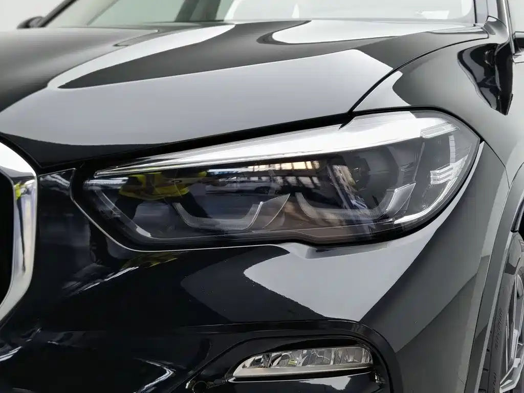 BMW X5 (Import) — миниатюра 7