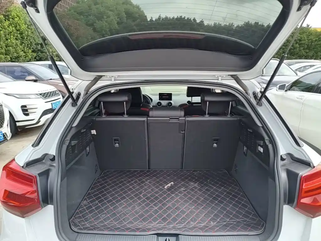 Audi Q2L — миниатюра 19