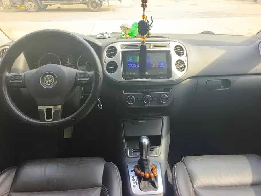 Volkswagen Tiguan — миниатюра 12