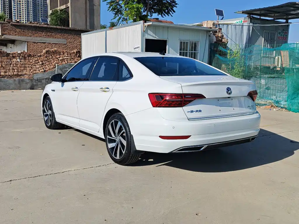 Volkswagen Sagitar — миниатюра 10