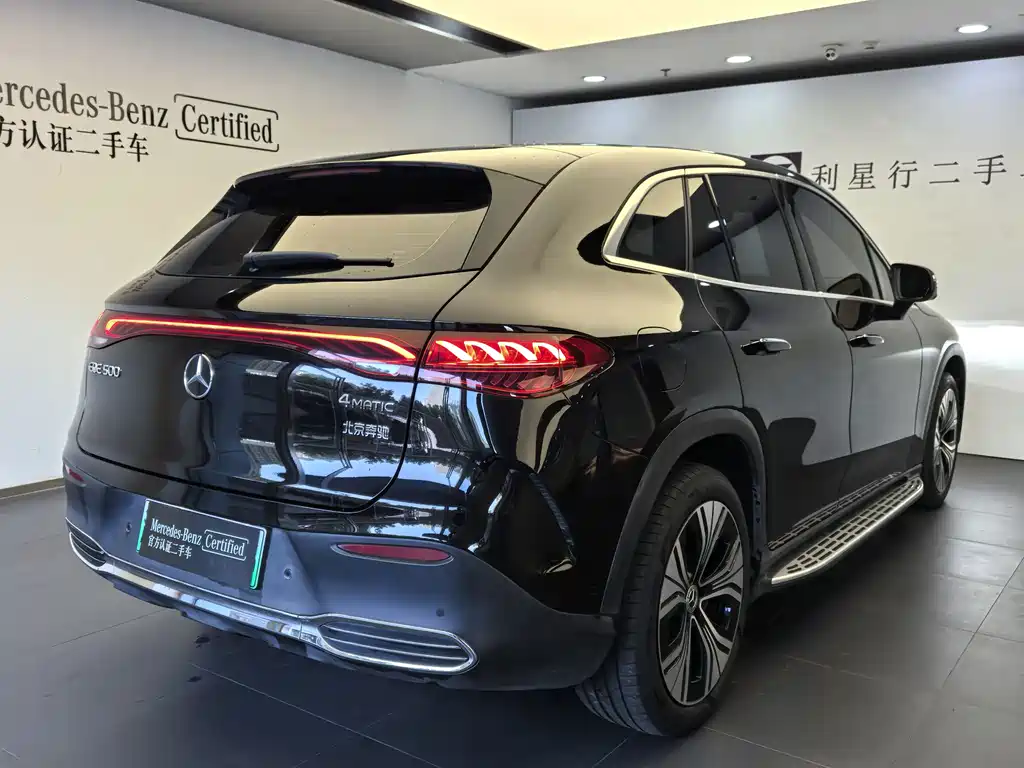 Mercedes-Benz EQE SUV — миниатюра 4