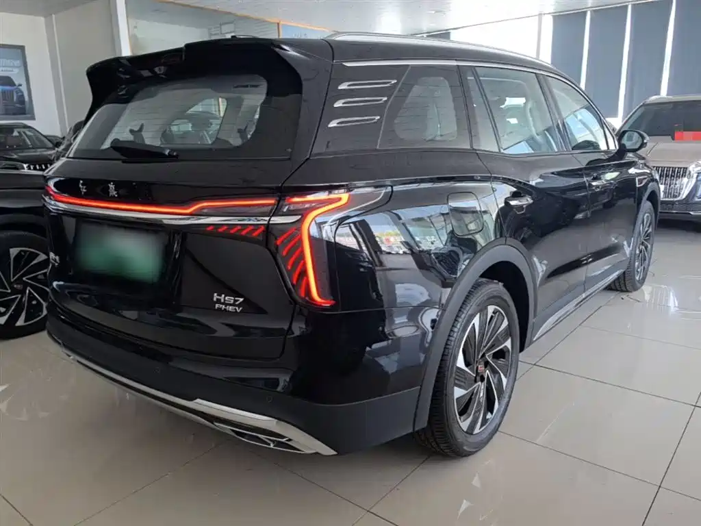 Hongqi HS7 PHEV 2024 2.0T PHEV 6 мест
