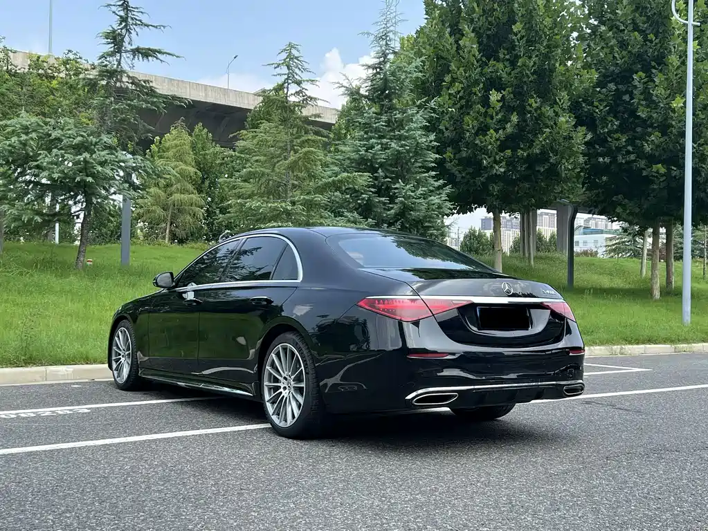Mercedes-Benz S-Class — миниатюра 4