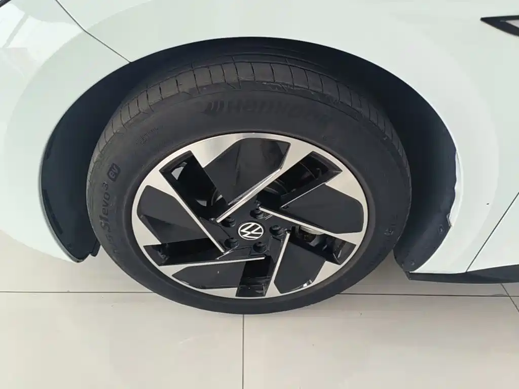 Volkswagen ID.3 — миниатюра 23