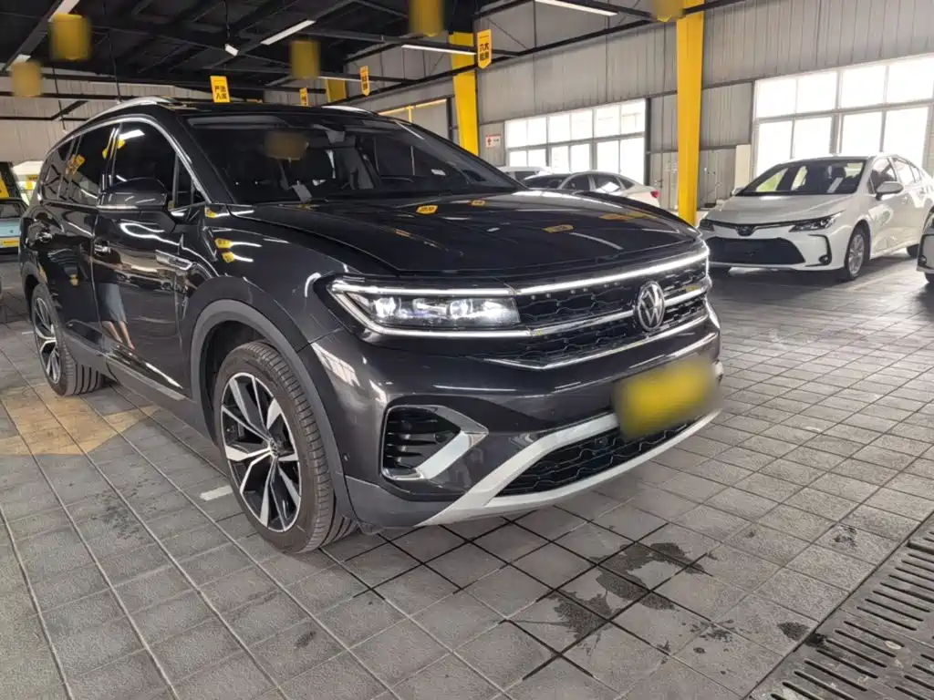 Volkswagen Talagon — миниатюра 4