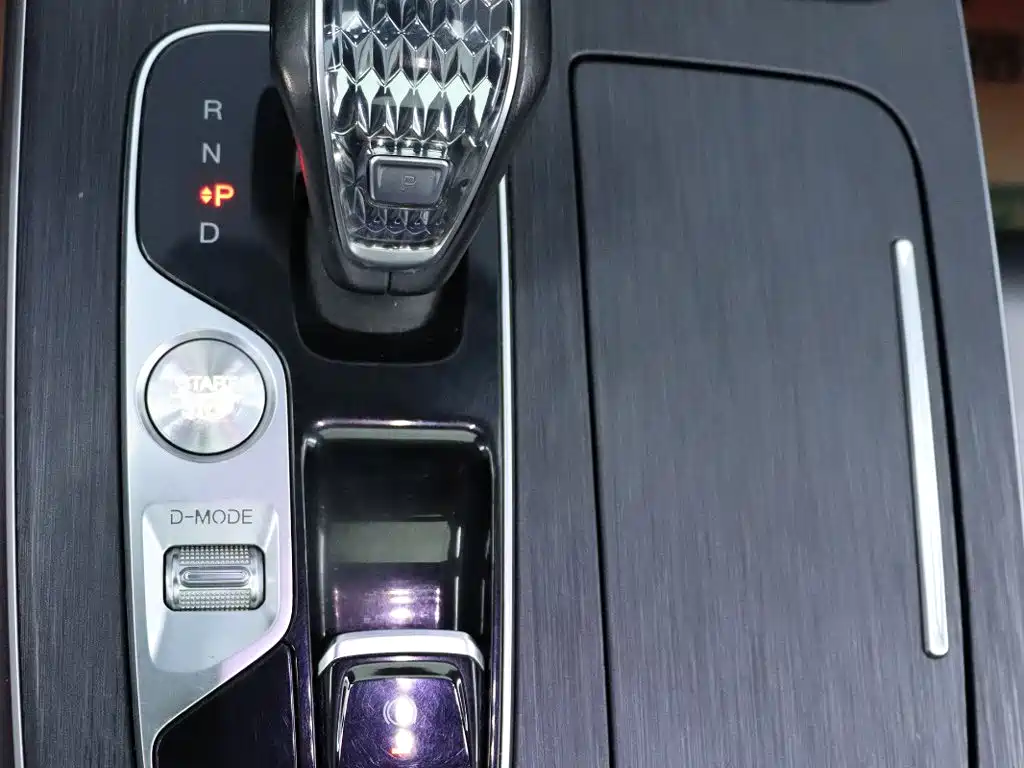 GAC Motor Trumpchi GS8 — миниатюра 21