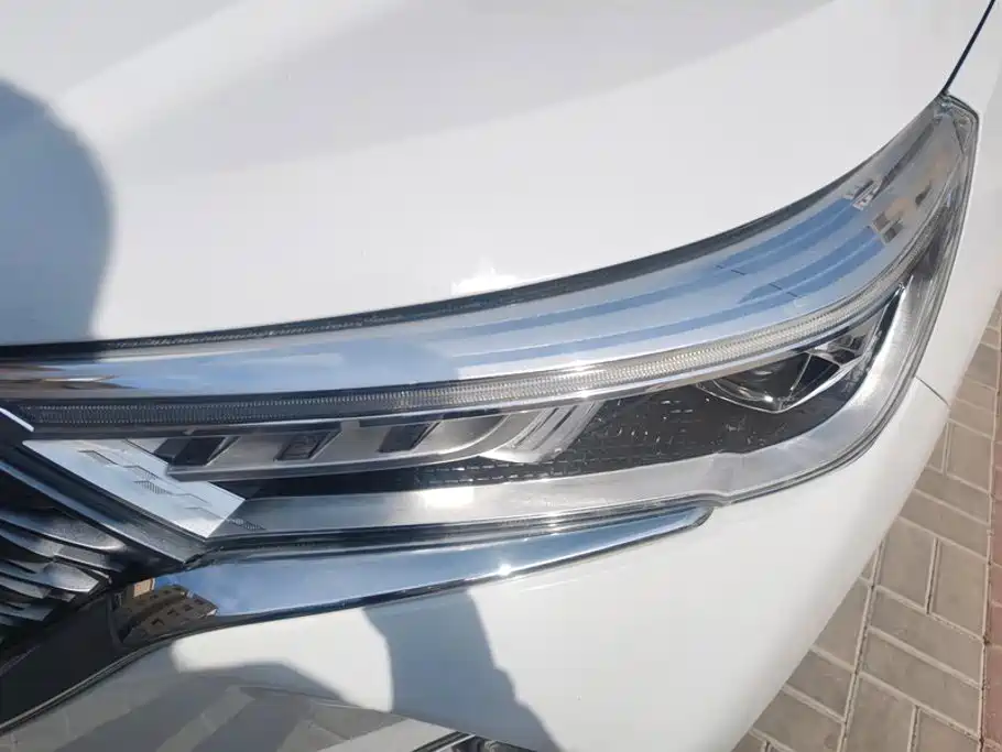 Haval M6 — миниатюра 5