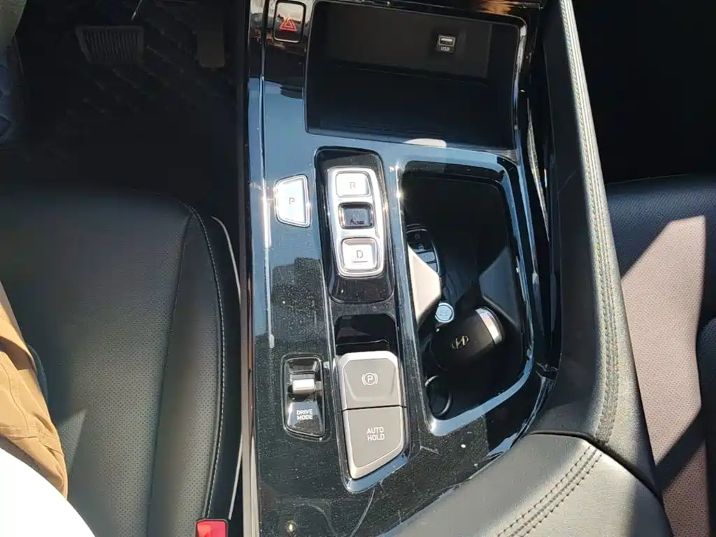 Hyundai Custo — миниатюра 14