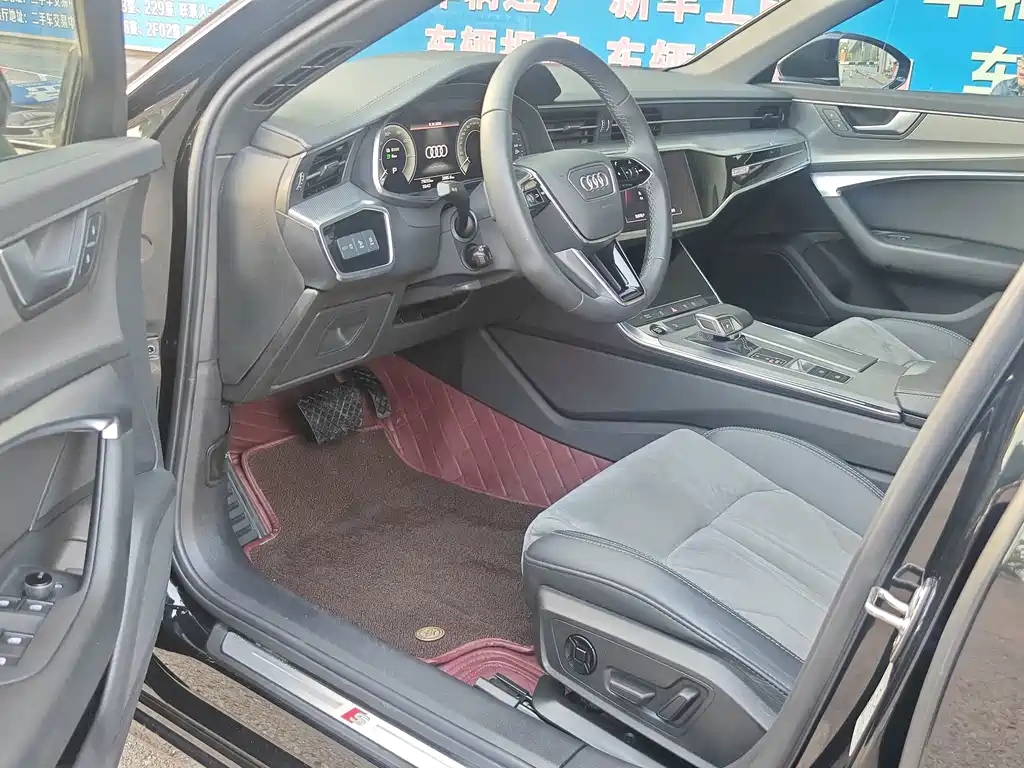 Audi A6L New Energy — миниатюра 10
