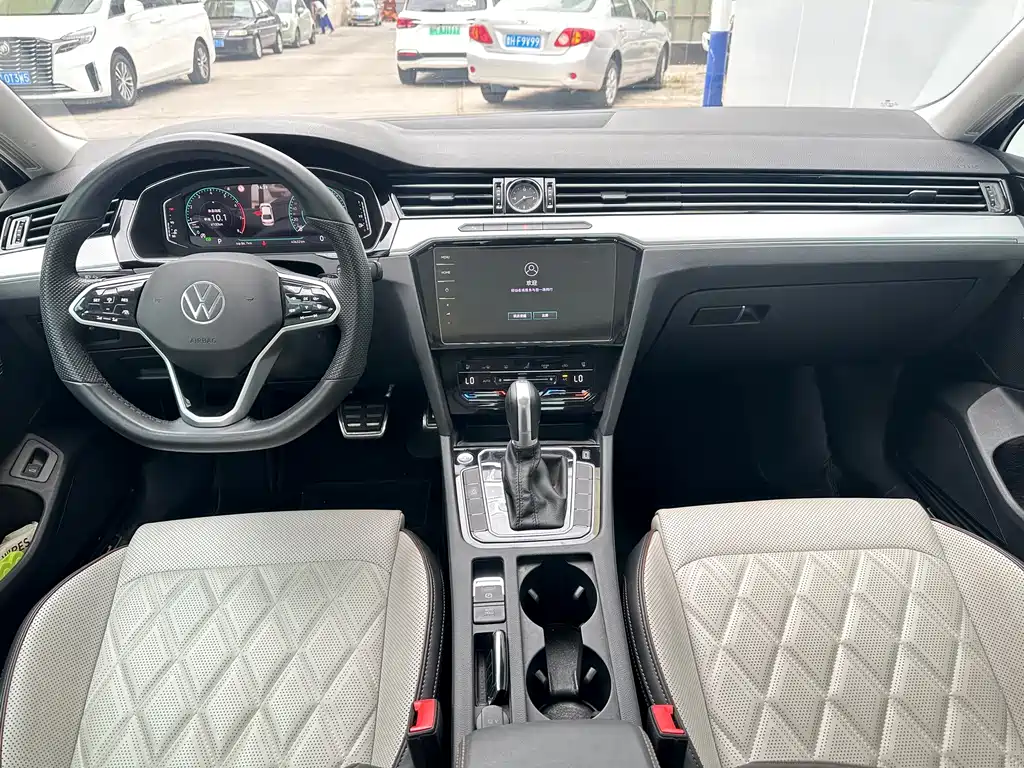 Volkswagen Magotan — миниатюра 5
