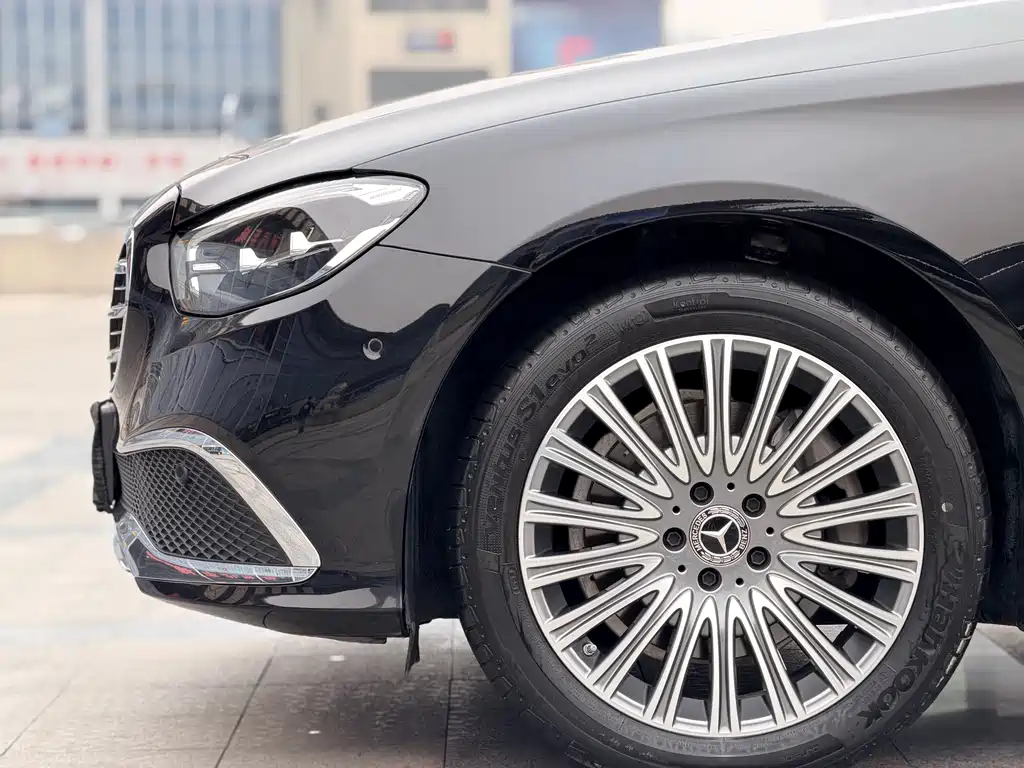 Mercedes-Benz E-Class E 2023 E 300 L Luxury