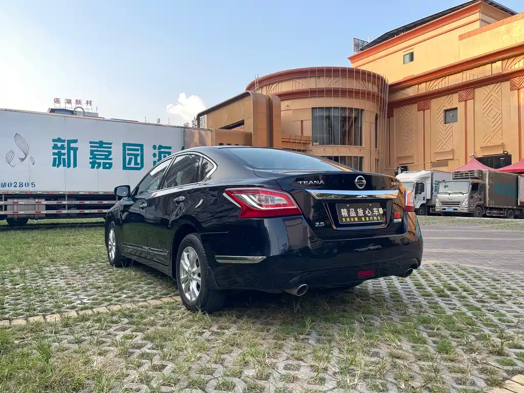 Nissan Teana — миниатюра 4