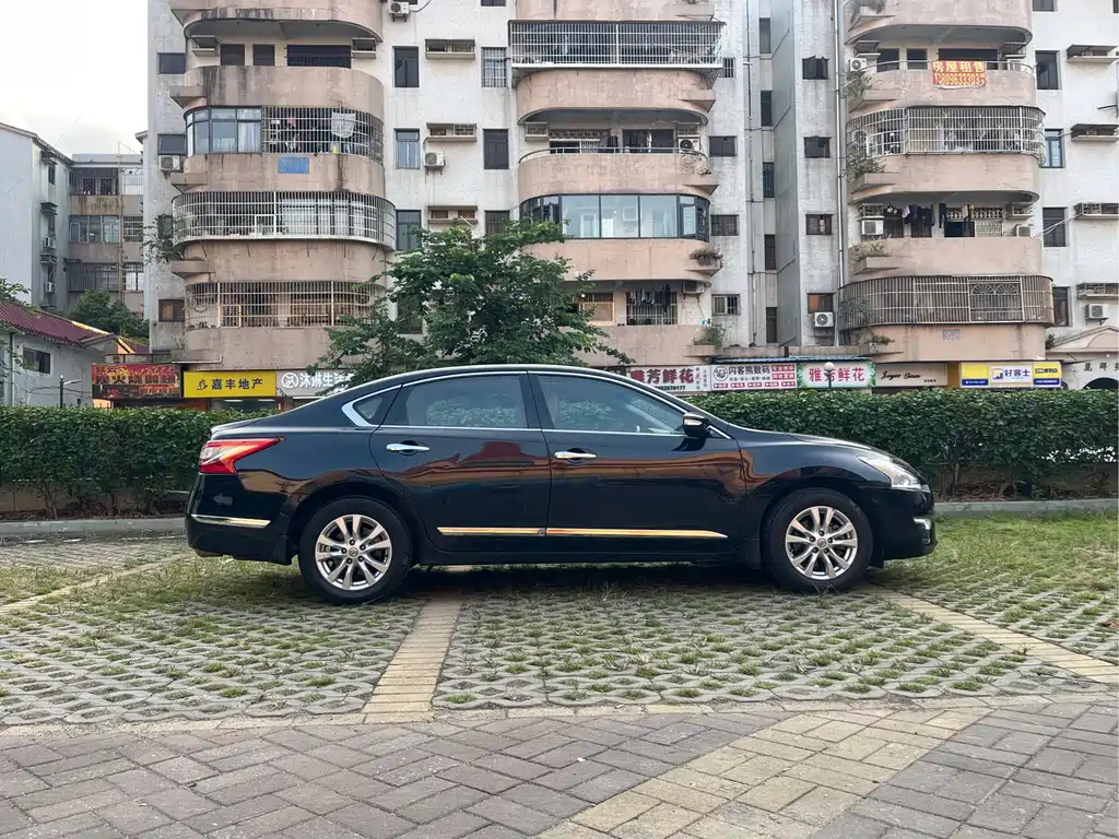 Nissan Teana — миниатюра 7