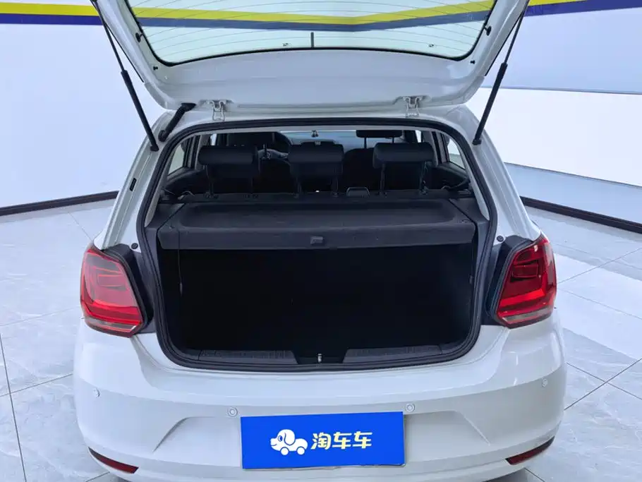 Volkswagen Polo — миниатюра 4