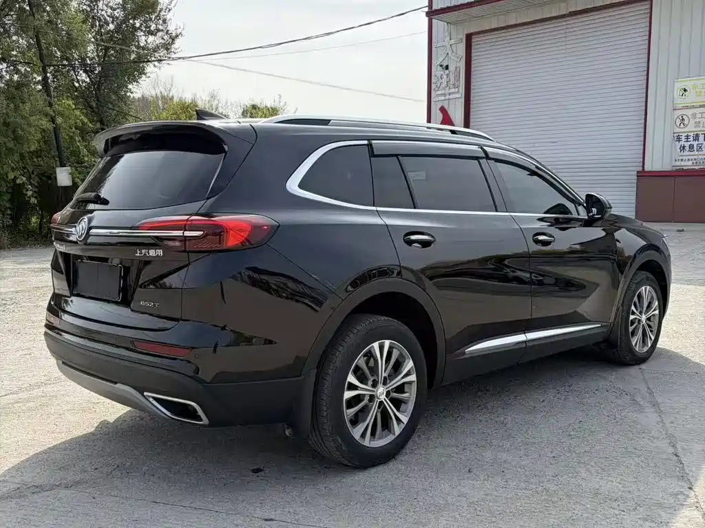 Buick Envision Plus — миниатюра 9