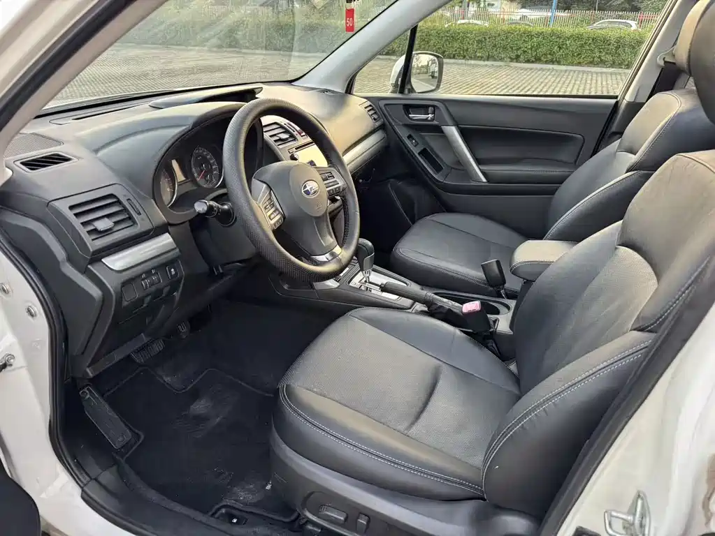 Subaru Forester — миниатюра 10
