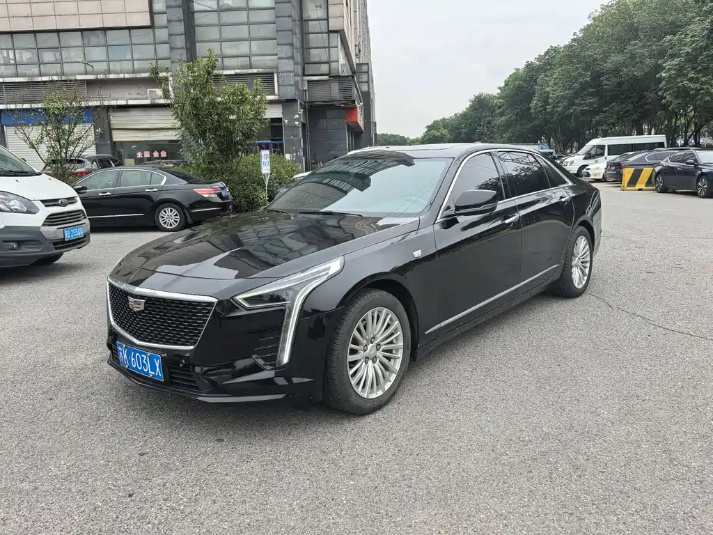 CADILLAC CT6