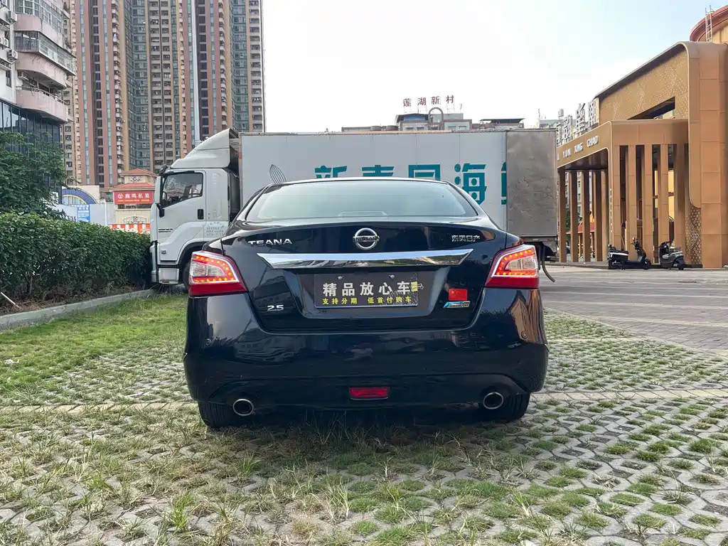 Nissan Teana — миниатюра 5