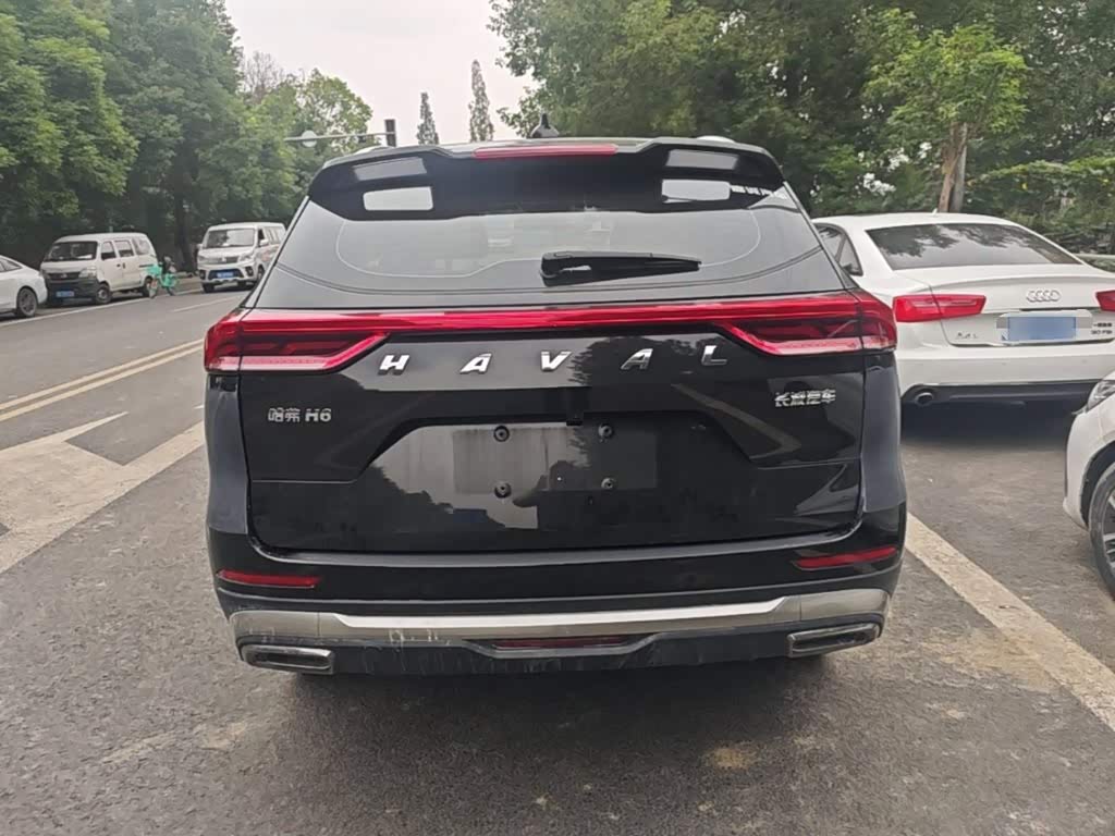 Haval Haval H6 1.5 л 2024 г. Чёрный, пробег 20299 км