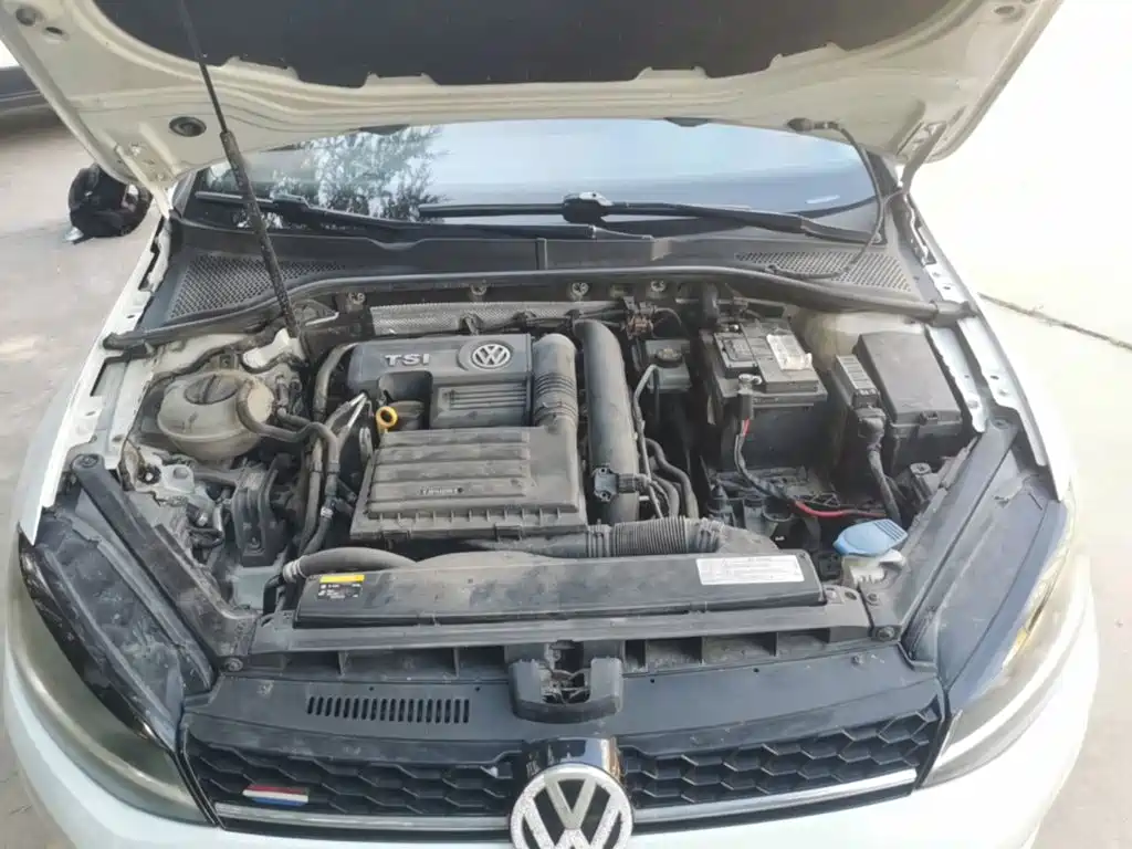 Volkswagen Golf — миниатюра 20