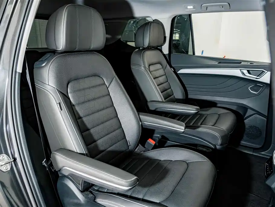 Volkswagen Talagon — миниатюра 23