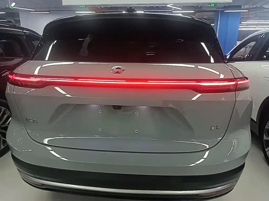 NIO ES6 — миниатюра 6