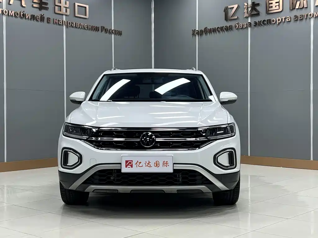 Volkswagen T-Roc — миниатюра 2