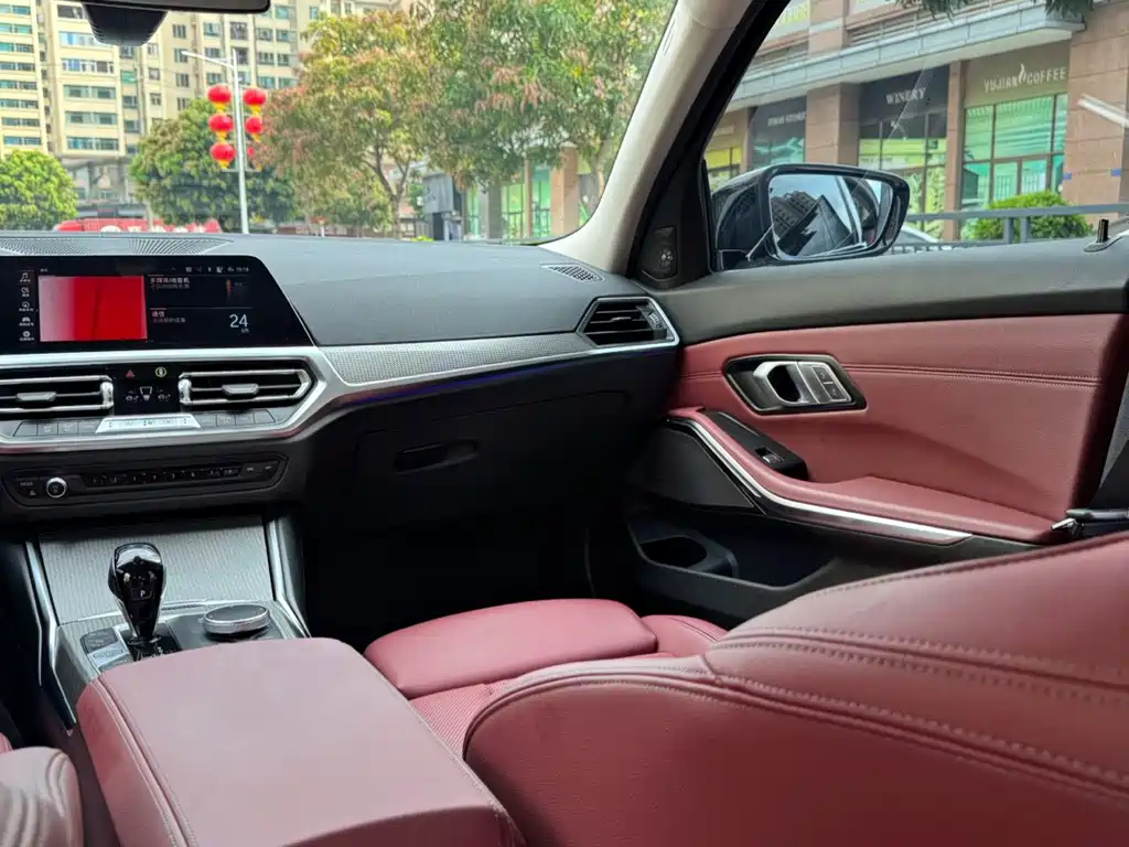 BMW 3 Series — миниатюра 13