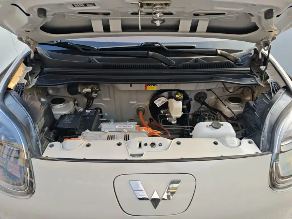 Wuling MINIEV — миниатюра 20