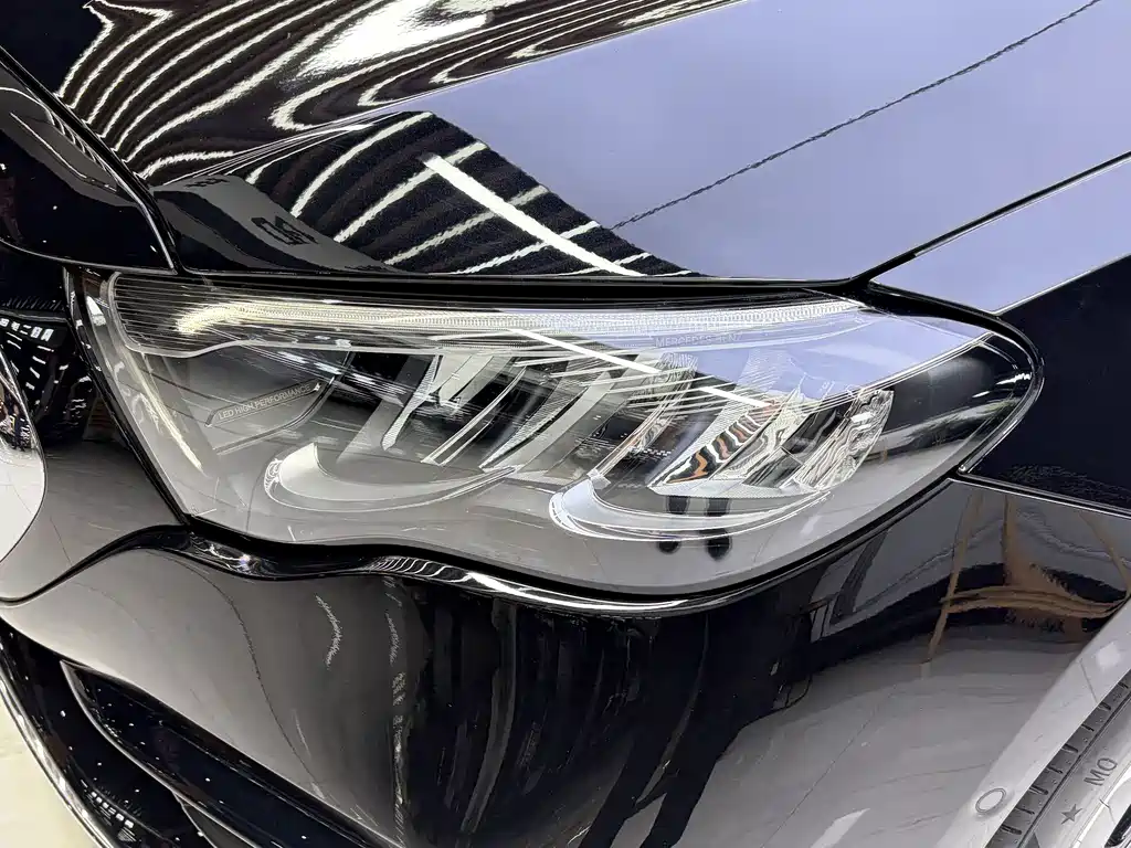 Mercedes-Benz E-Class New Energy — миниатюра 12