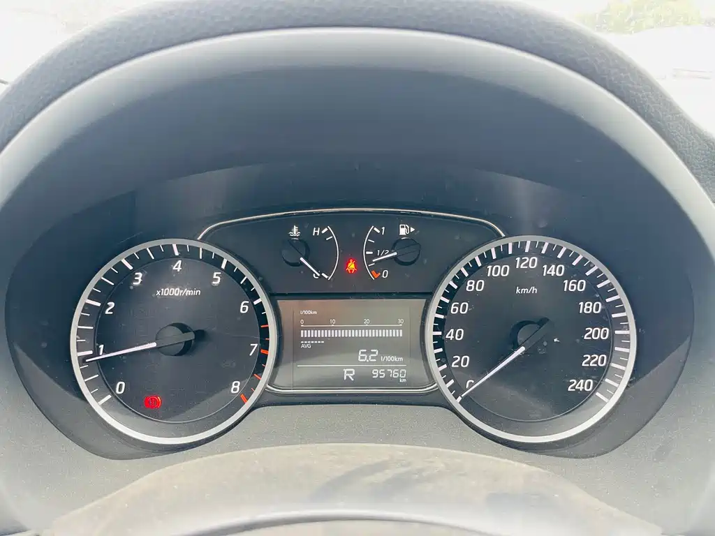 Nissan Sylphy — миниатюра 17