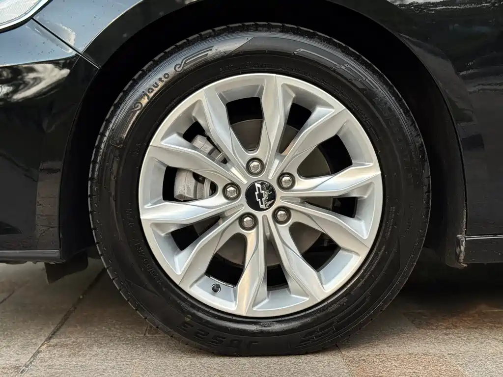 Chevrolet Malibu XL — миниатюра 24