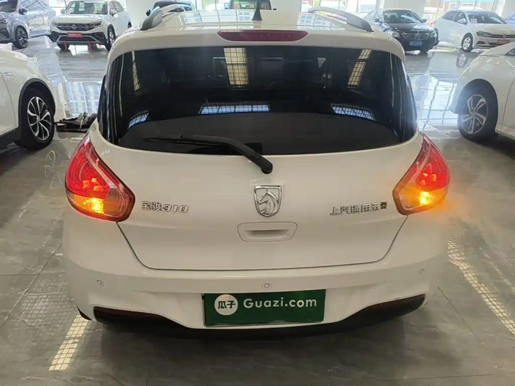 Baojun 310 — миниатюра 6