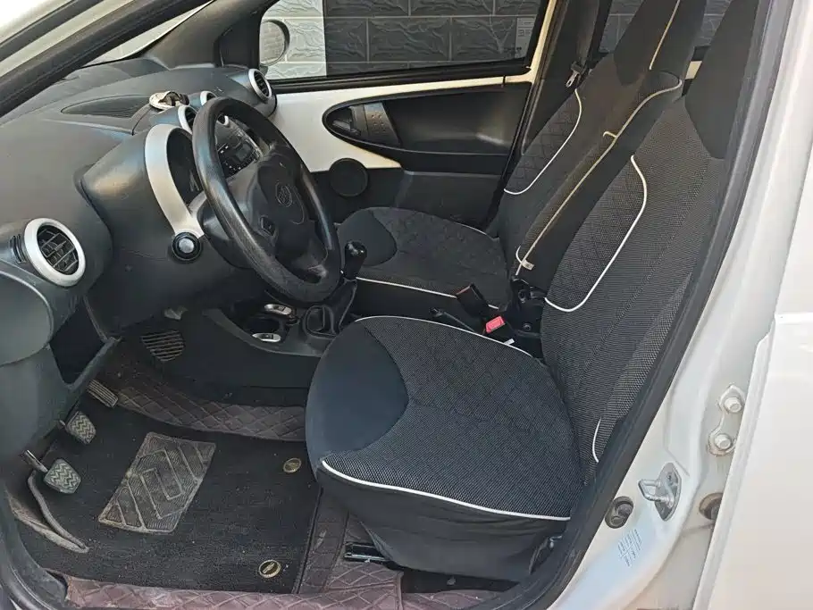 BYD F0 — миниатюра 9