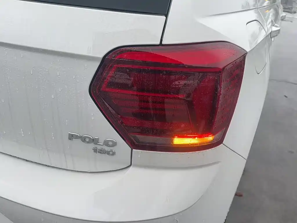 Volkswagen Polo — миниатюра 9
