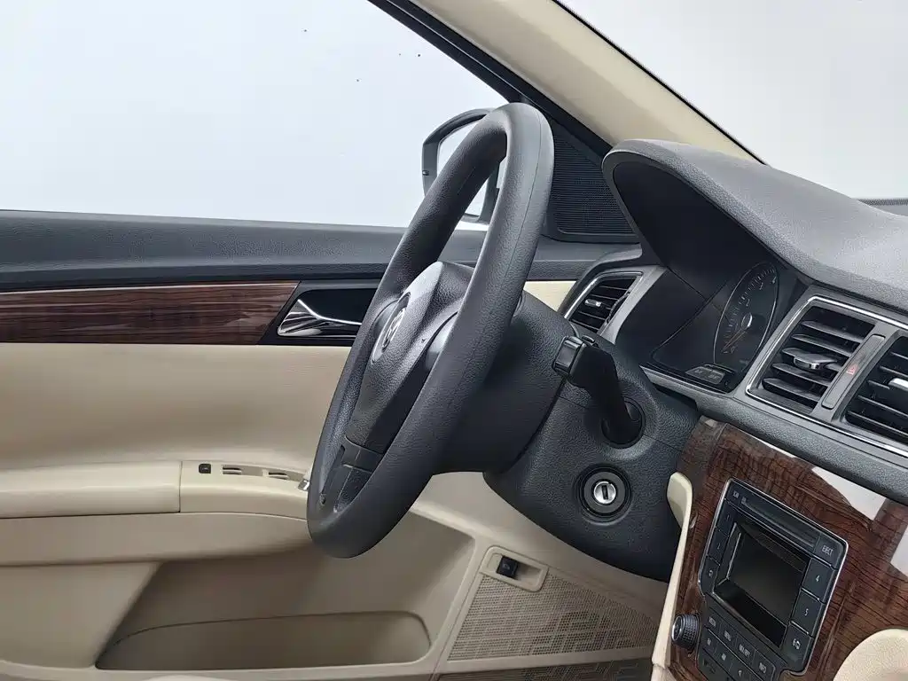 Volkswagen Lavida — миниатюра 22