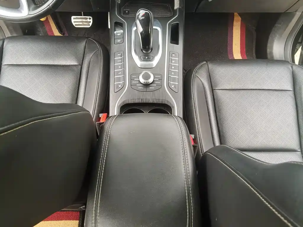 Wey Wey VV6 — миниатюра 13