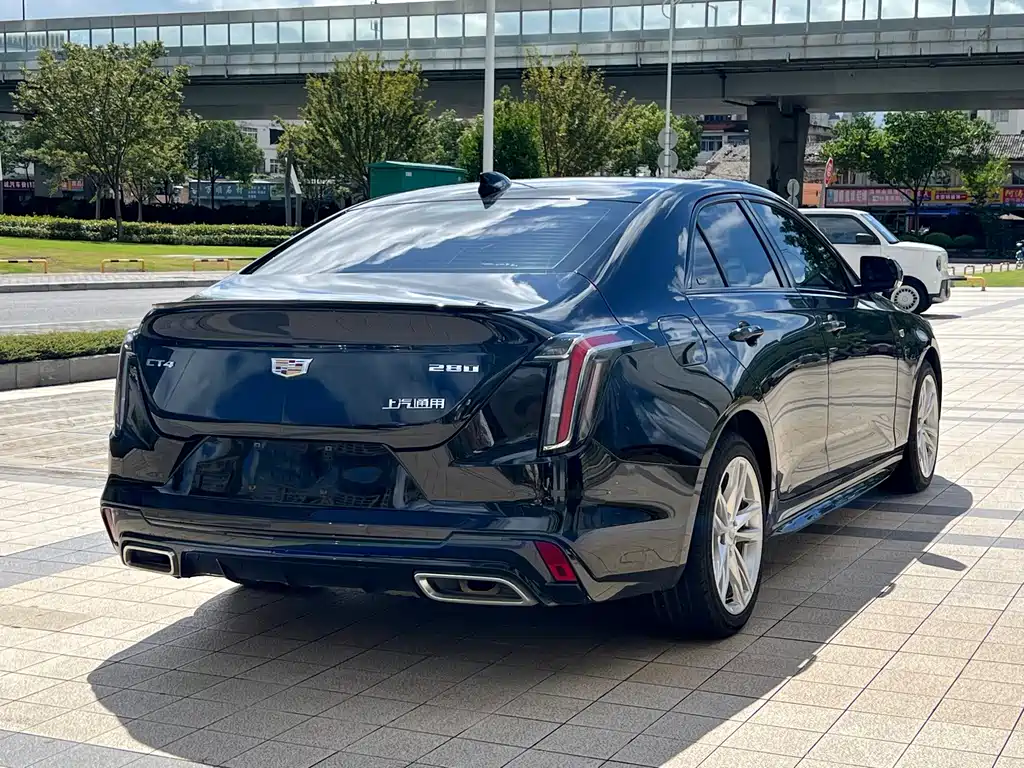 Cadillac CT4 — миниатюра 4