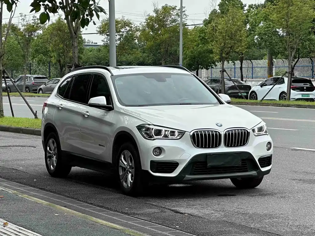 BMW X1 — миниатюра 3