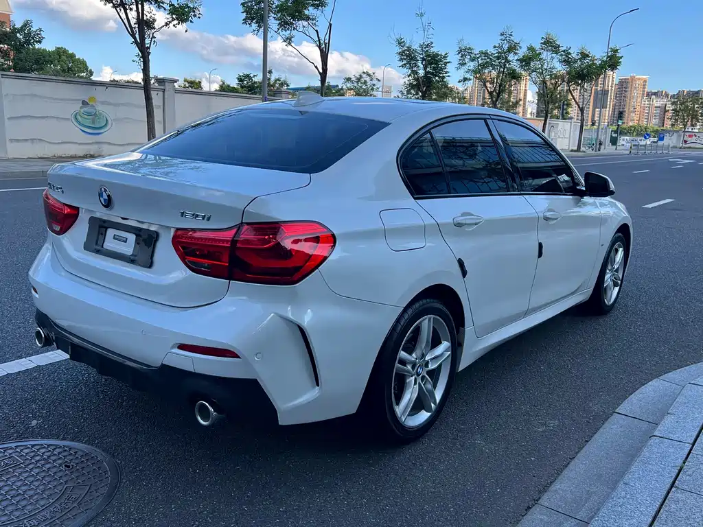 BMW 1 Series — миниатюра 16
