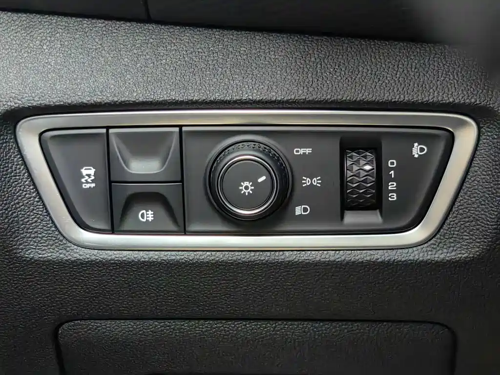 Baojun RM-5 — миниатюра 21