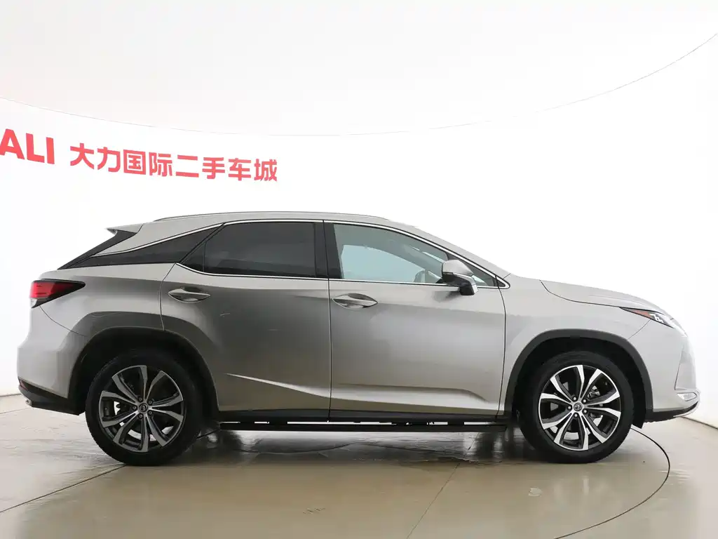 Lexus RX — миниатюра 13